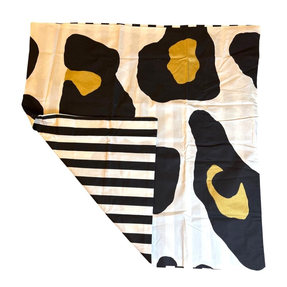 Pottery Barn Teen Emily & Meritt Oversized Sham Leopard Black Gold Pillowβ Case